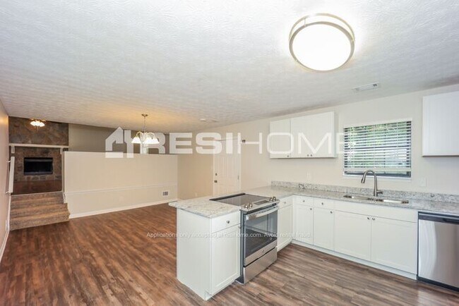 Foto del edificio - 6926 Apache Ln