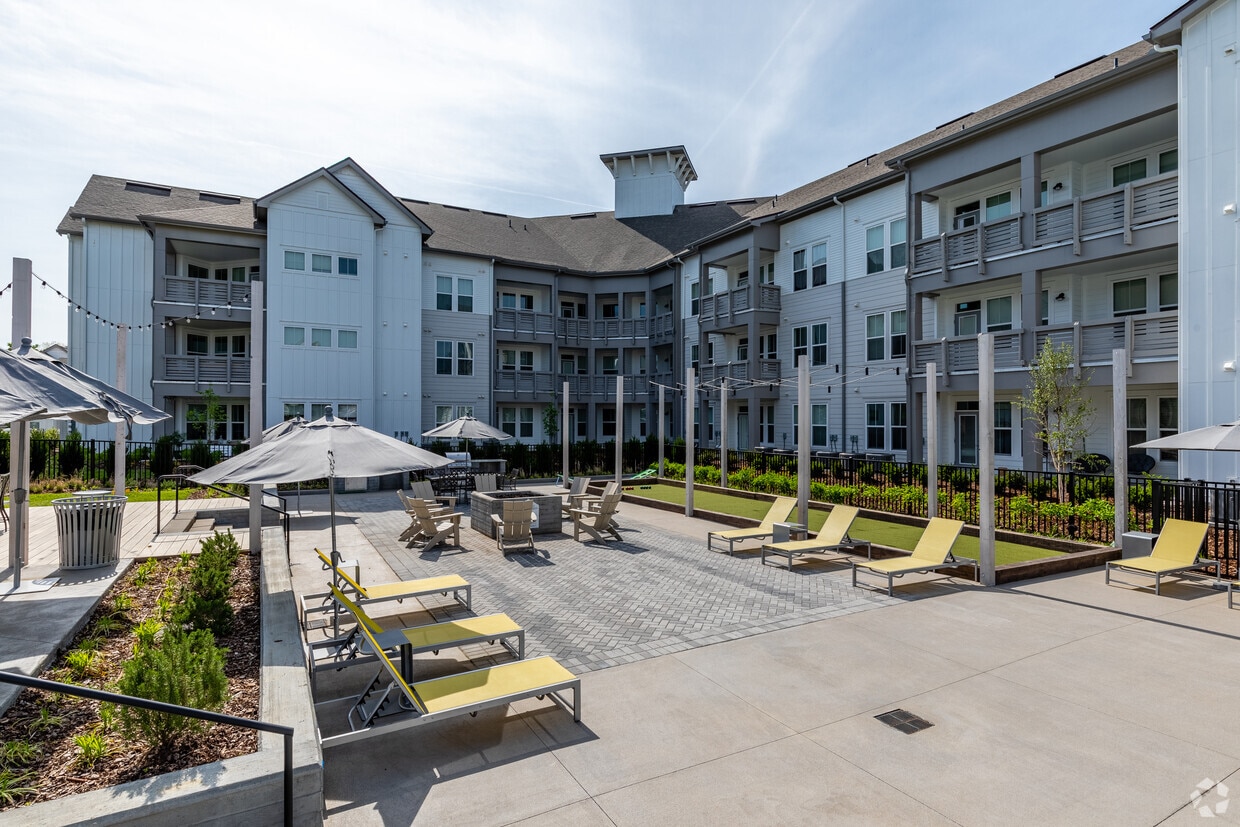 The Hillson - Nashville, TN, 37211 | Apartments.com The Hillson - Nashville, TN, 37211 | Apartments.com