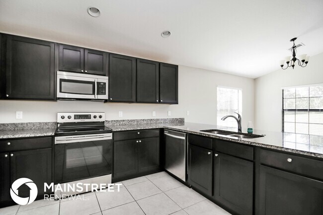 Building Photo - 327 Anchovie Ct