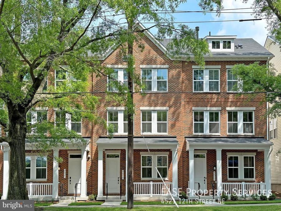 Primary Photo - 4521 12th St NE