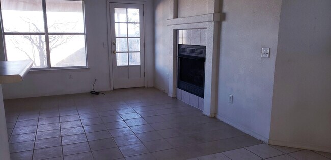 Building Photo - 3616 Dominican St
