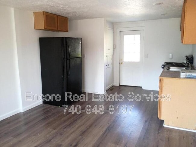 Building Photo - 472 New Haven Ave