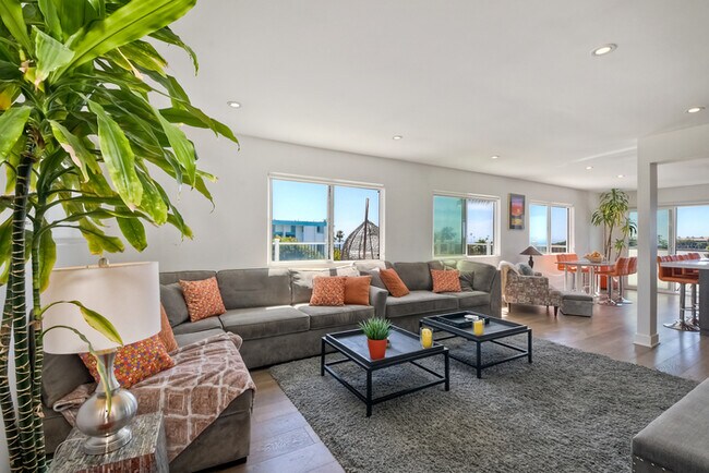 Foto del edificio - 34 E I St