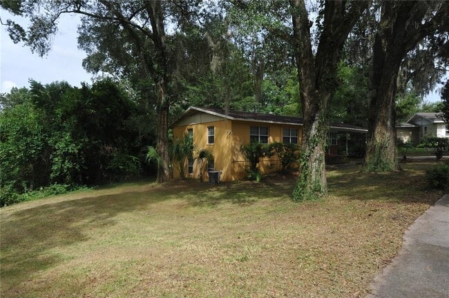 Building Photo - 1410 NW 7th Rd