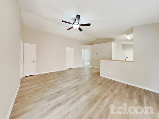 Foto del edificio - 3115 Kelling St