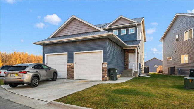 Interior Photo - Summerland Twinhomes | Waterloo | Near Los...