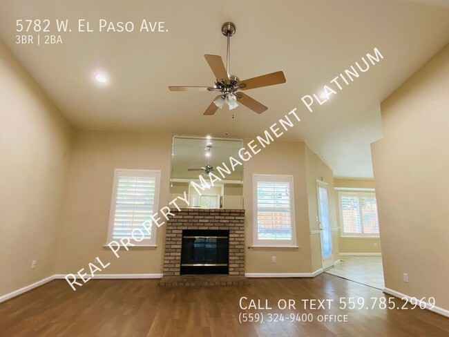 Foto del edificio - $2,300 Fresno Bluffs, 3 Bedroom, Solar Pan...