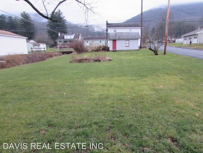 Building Photo - 2 br, 2 bath House - 14 East Brown Street
