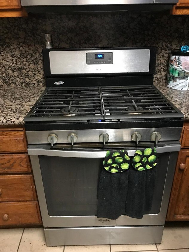 2230 E Ave Q4 Unit 44, Palmdale, CA 93550 Condo for Rent in Palmdale