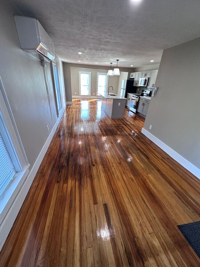 Foto del edificio - Village of Manlius 1 bedroom/ 1 full bathroom Apartment - Sign for just $1,000