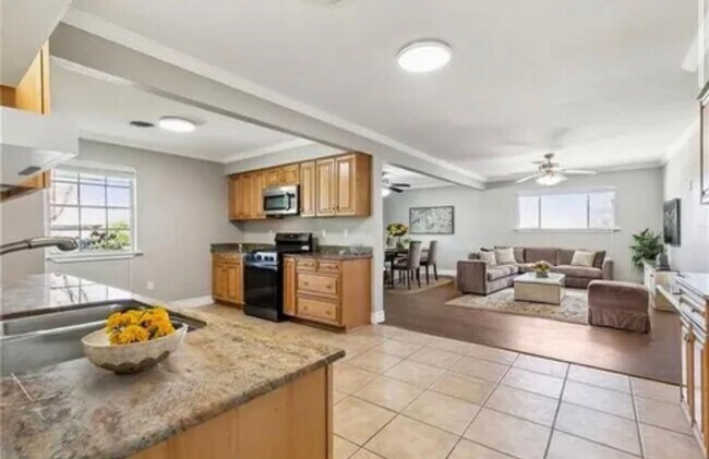 Foto del edificio - Beautiful Home