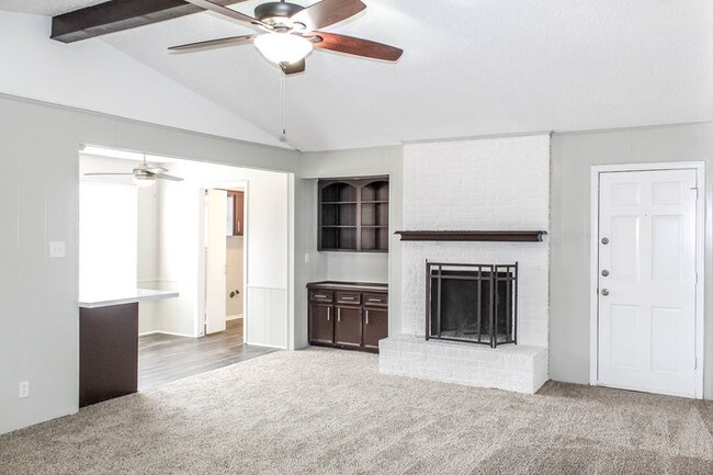 Building Photo - 1701 Baylor Dr, Richardson, TX 75081