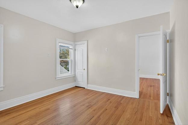 Foto del edificio - 258 Hickok Ave