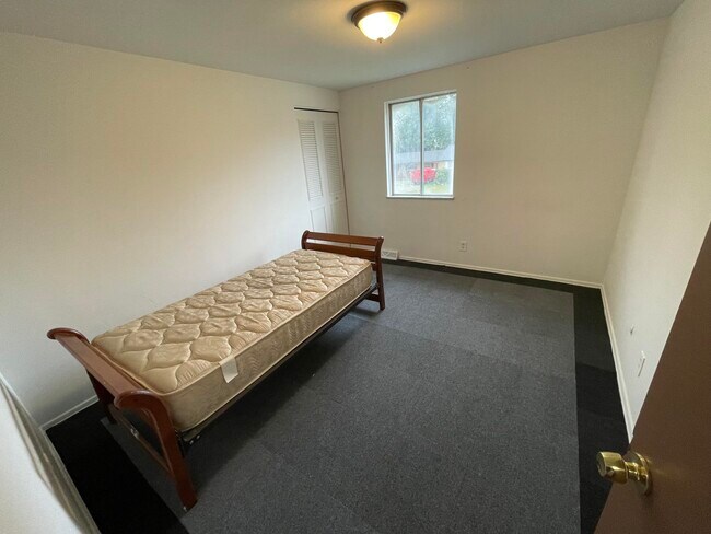 Foto del edificio - 6907 Parkbelt Dr