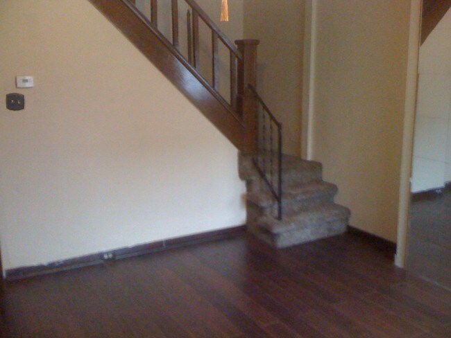 escaleras - 386 Bowery Way