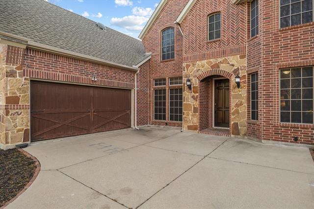 Building Photo - 201 Chatfield Dr