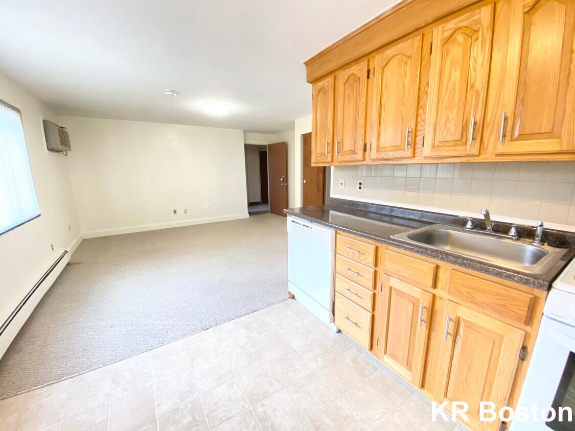 16 Chester St Unit 1, Cambridge, MA 02140 Apartments in Cambridge, MA