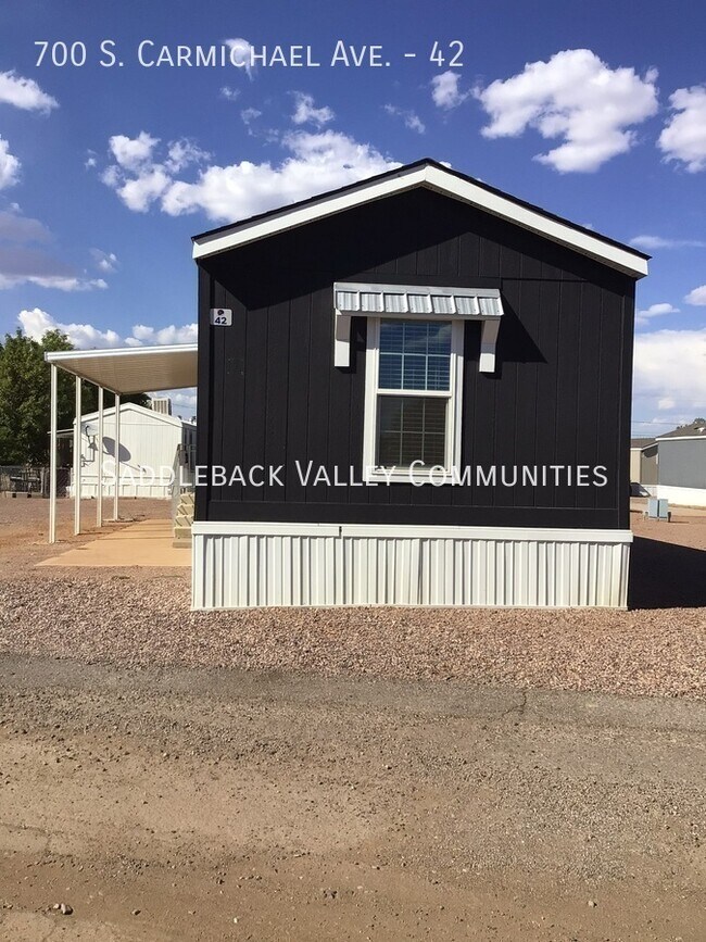Foto del edificio - 700 S Carmichael Ave