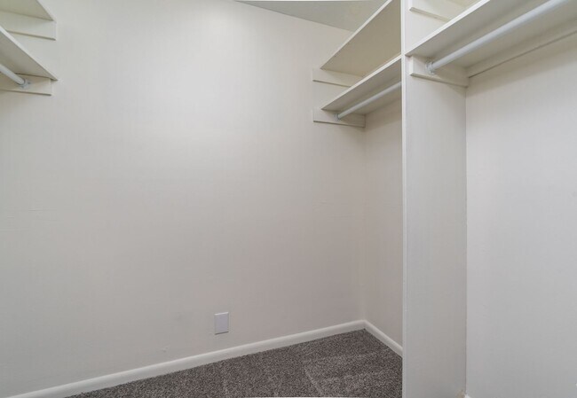 Interior Photo - Bexley House