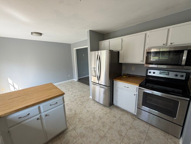 Foto del edificio - 4533 Cinnamon Ridge Trl