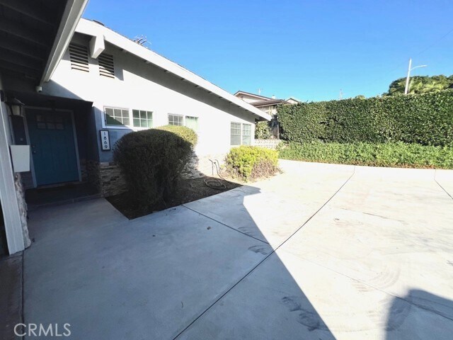 Foto del edificio - 1869 Copa Way