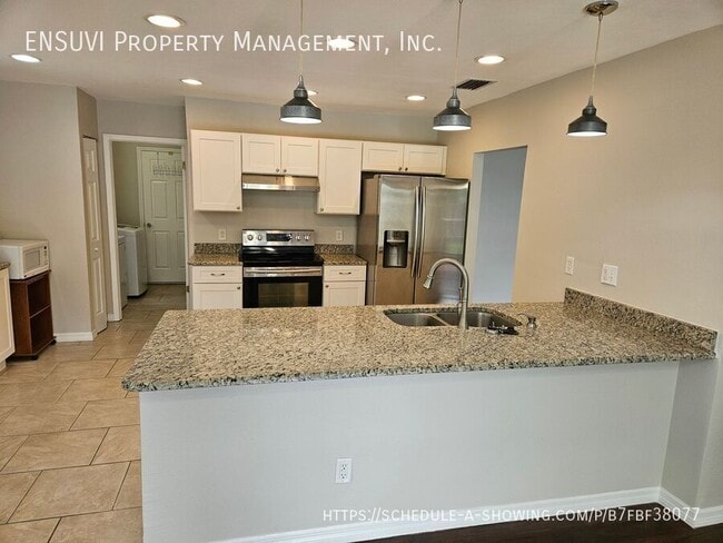 Building Photo - 16009 Marshfield Dr