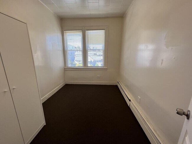 Foto del edificio - 371 E 26th St