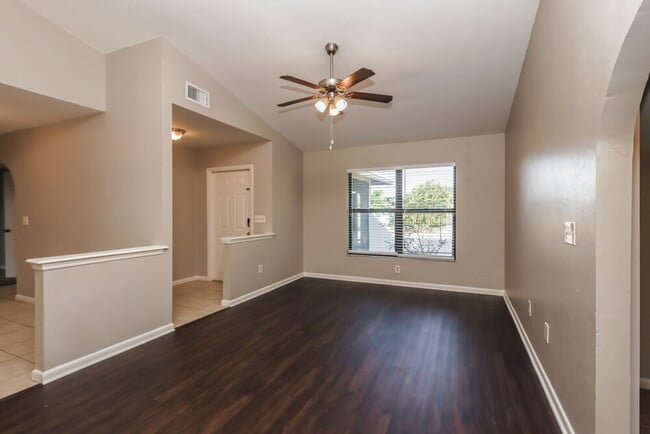 Foto del edificio - 3607 SE 8th Ave