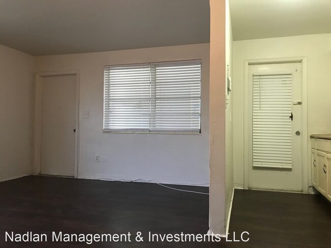 Building Photo - 16890 NE 21st Ave