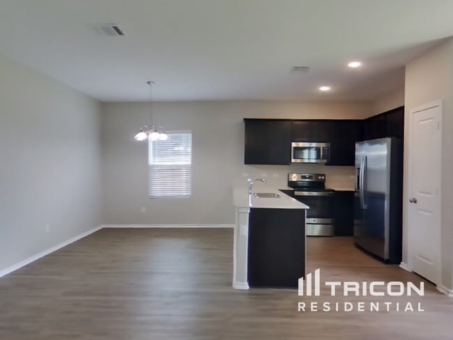 Building Photo - 1222 Cattail Ln