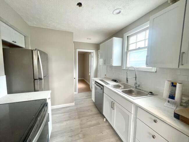 Foto del edificio - 2709 N 66th St