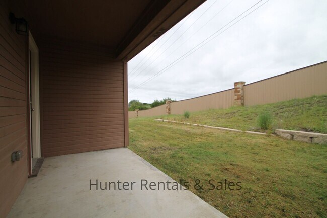Foto del edificio - Luxury Duplex Close to Texas A&M-Central T...