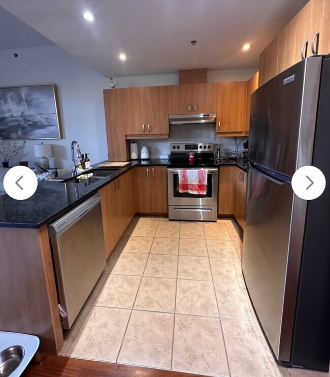 Building Photo - 2700 Rufus Rockhead