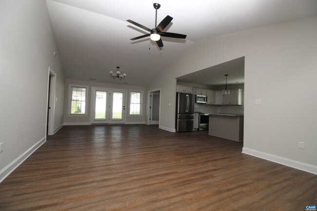 Building Photo - 179 Langley Dr