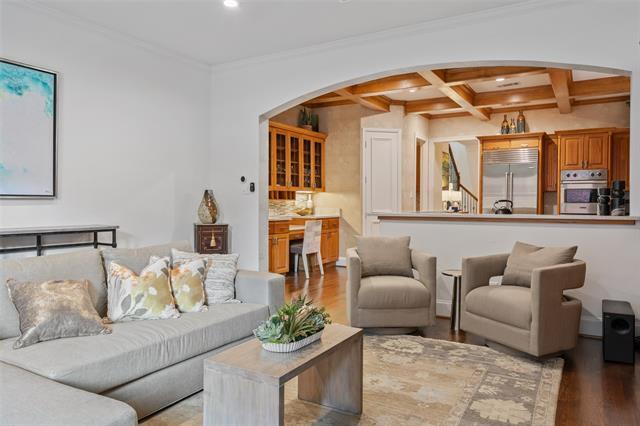 Foto principal - 3445 Shenandoah St