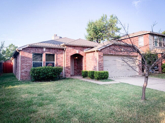 Foto del edificio - 2552 Tan Oak Dr