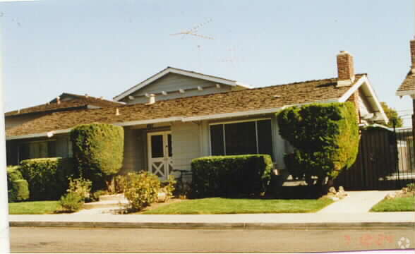 Primary Photo - 1883 Curtner Ave
