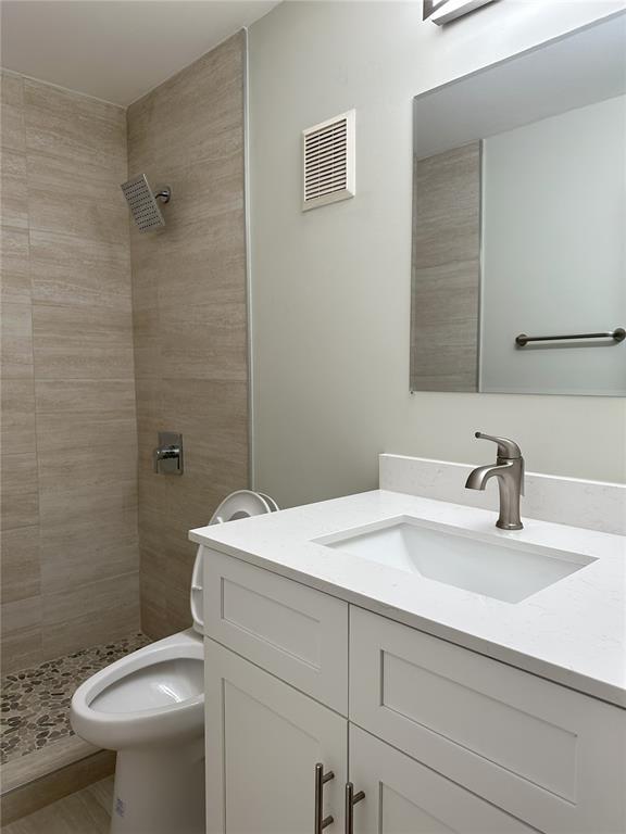 Foto del edificio - 762 NW 208th Ter