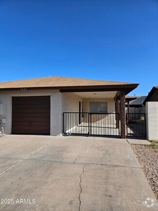Building Photo - 1221 E Harmony Cir