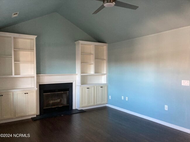 Building Photo - 2310 Wildberry Ct