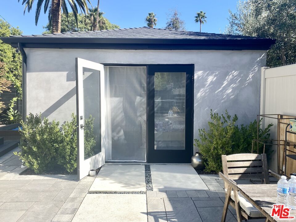 Primary Photo - 1232 Greenacre Ave
