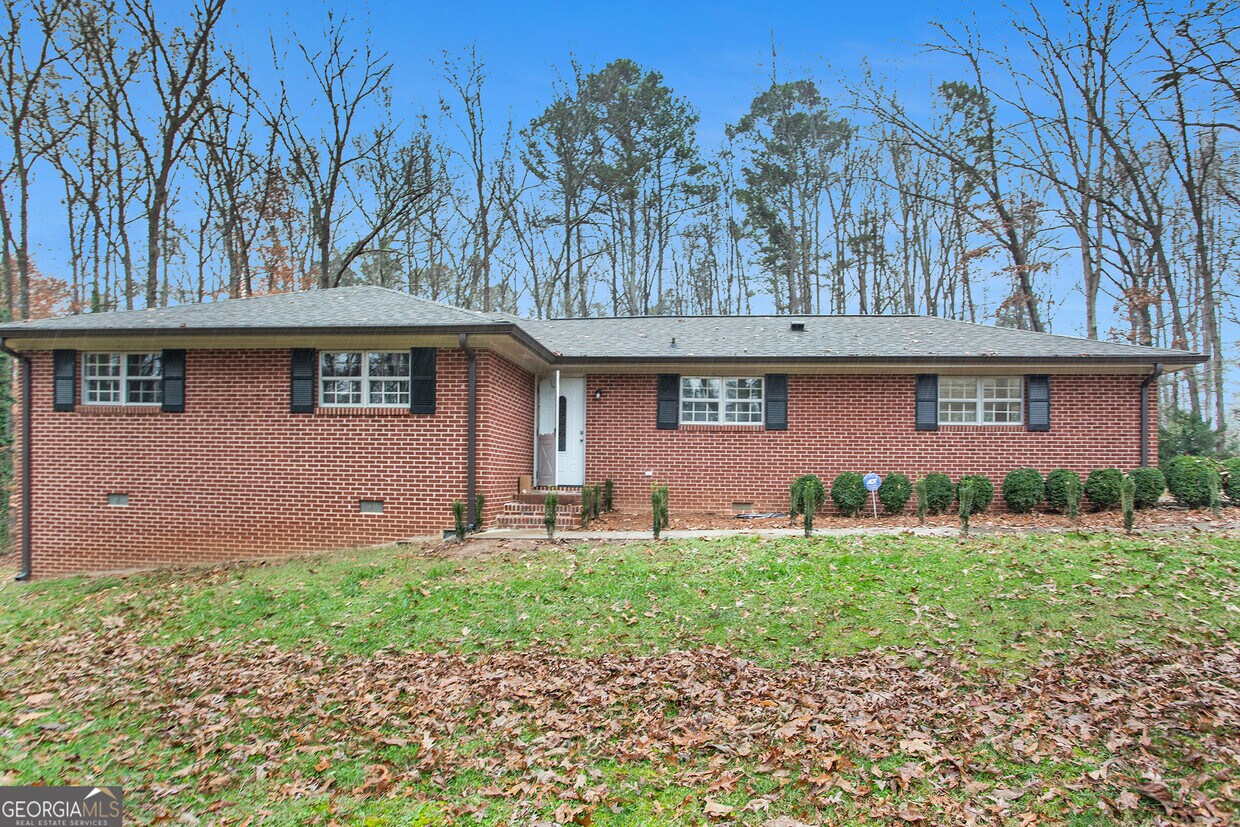 Foto principal - 1872 Forrest Rd