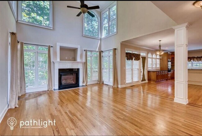 Building Photo - 4108 Herron Trail SW