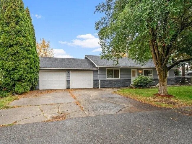 Foto del edificio - 9725 N Gleason Rd