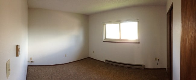 Master Bedroom - 4131 Van Buren Ave