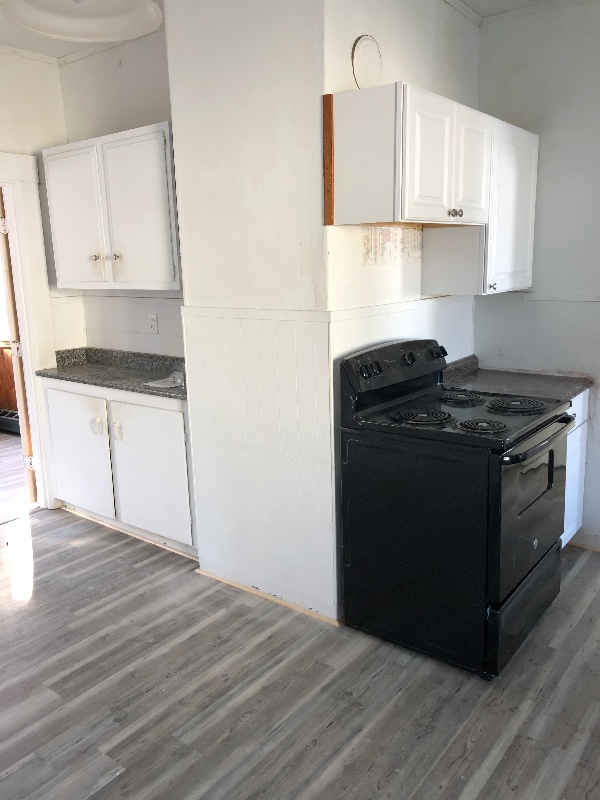 Building Photo - 200 Walnut St