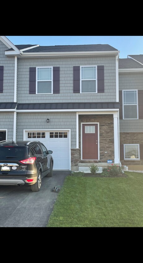 Primary Photo - 3993 Mink Rd