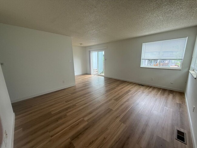 Photo - 4155 Monroe #A House