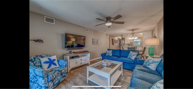 Building Photo - 4307 Gulf Dr