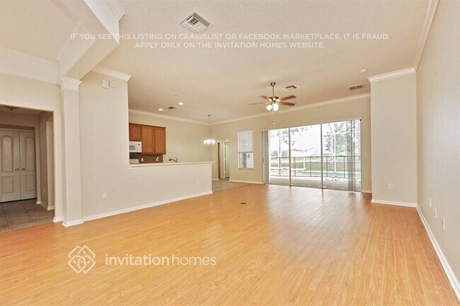 Foto del edificio - 5626 Riva Ridge Dr